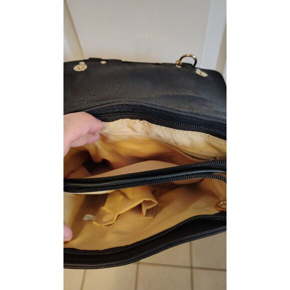 New top handle black pebbled top handle chain handbag - Picture 5 of 7